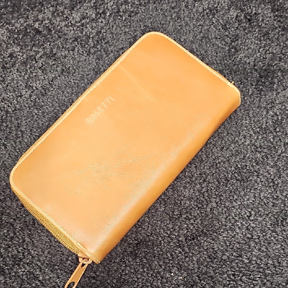 Rosetti Tan Wallet